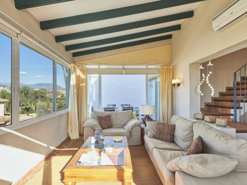 Casa Adosada de 4 Dormitorios y 3 Baños en venta en Guadalmina Alta, San Pedro de Alcántara