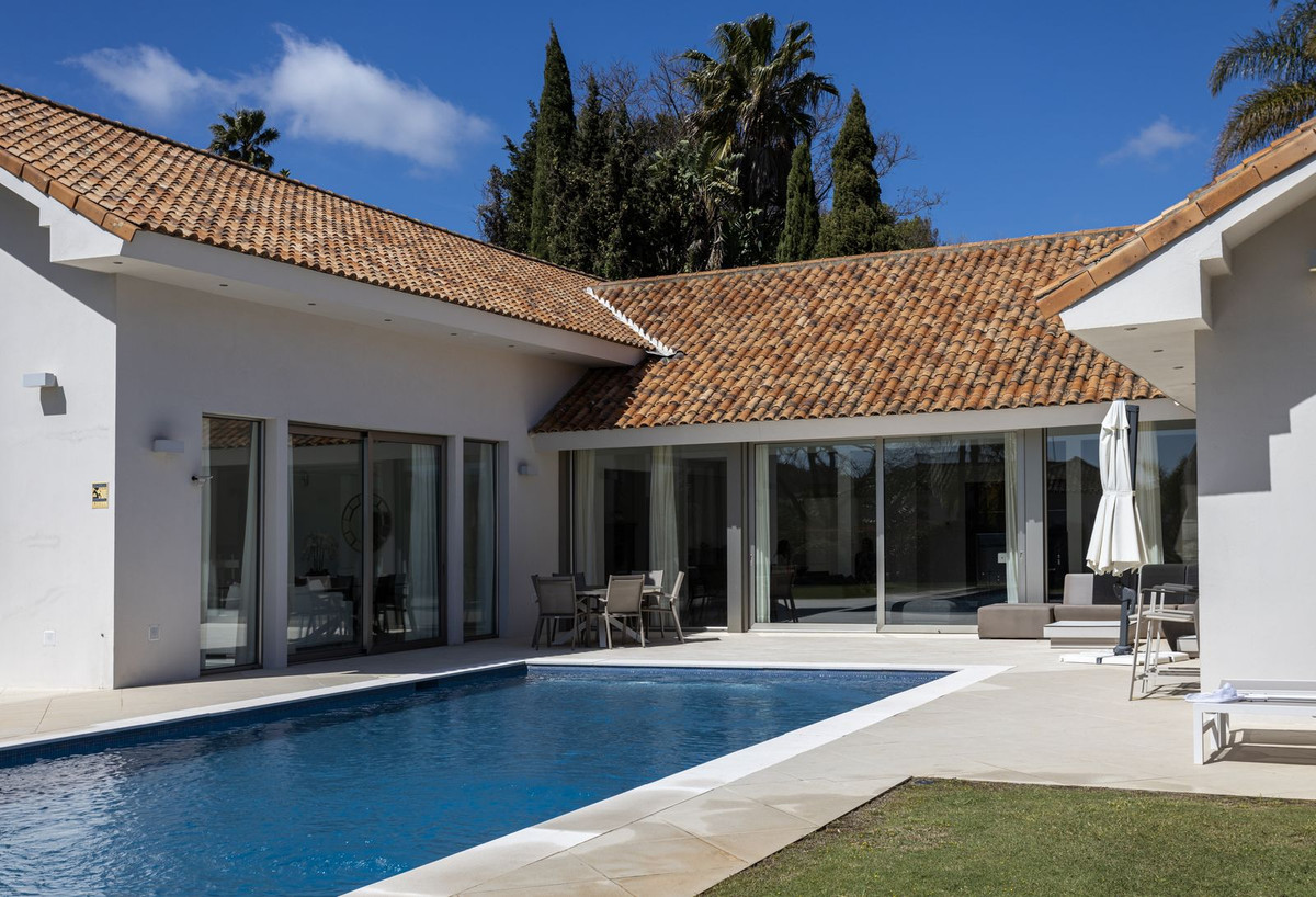Casa de 5 Dormitorios en venta en San Roque