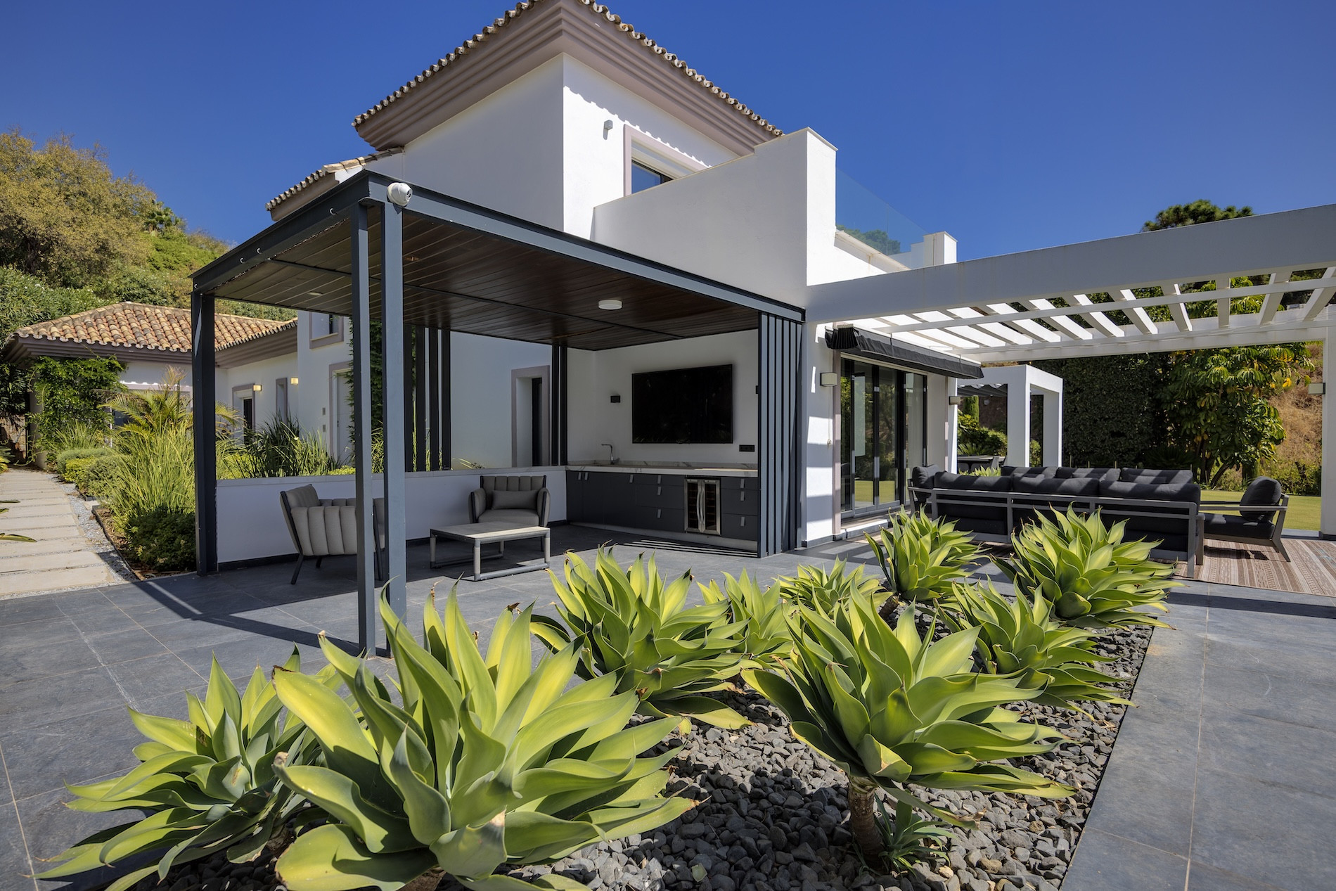 Casa de 4 Dormitorios y 3 Baños en venta en Monte Mayor, Benahavís
