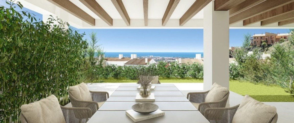 Piso de 2 Dormitorios y 2 Baños en venta en Benahavís