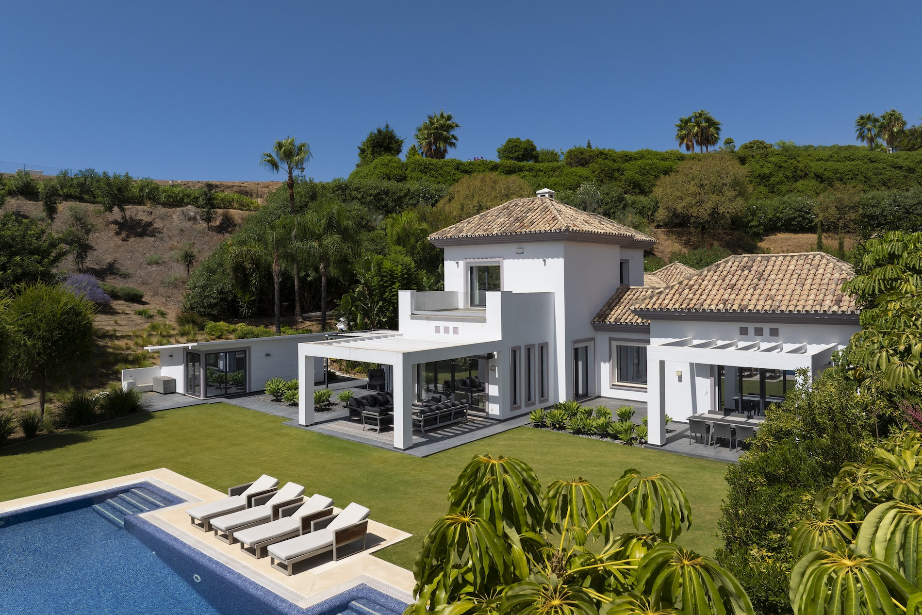 Casa de 4 Dormitorios y 3 Baños en venta en Monte Mayor, Benahavís