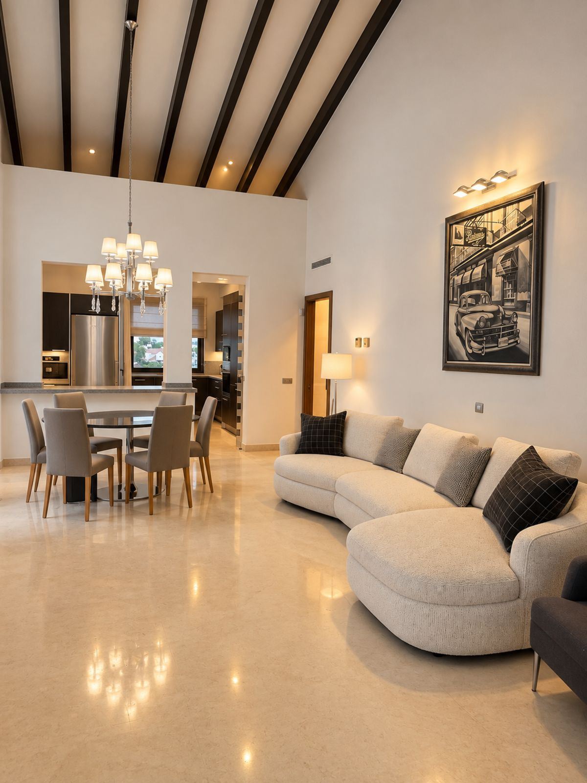 Ático de 3 Dormitorios y 4 Baños en alquiler en El Paraíso, Estepona