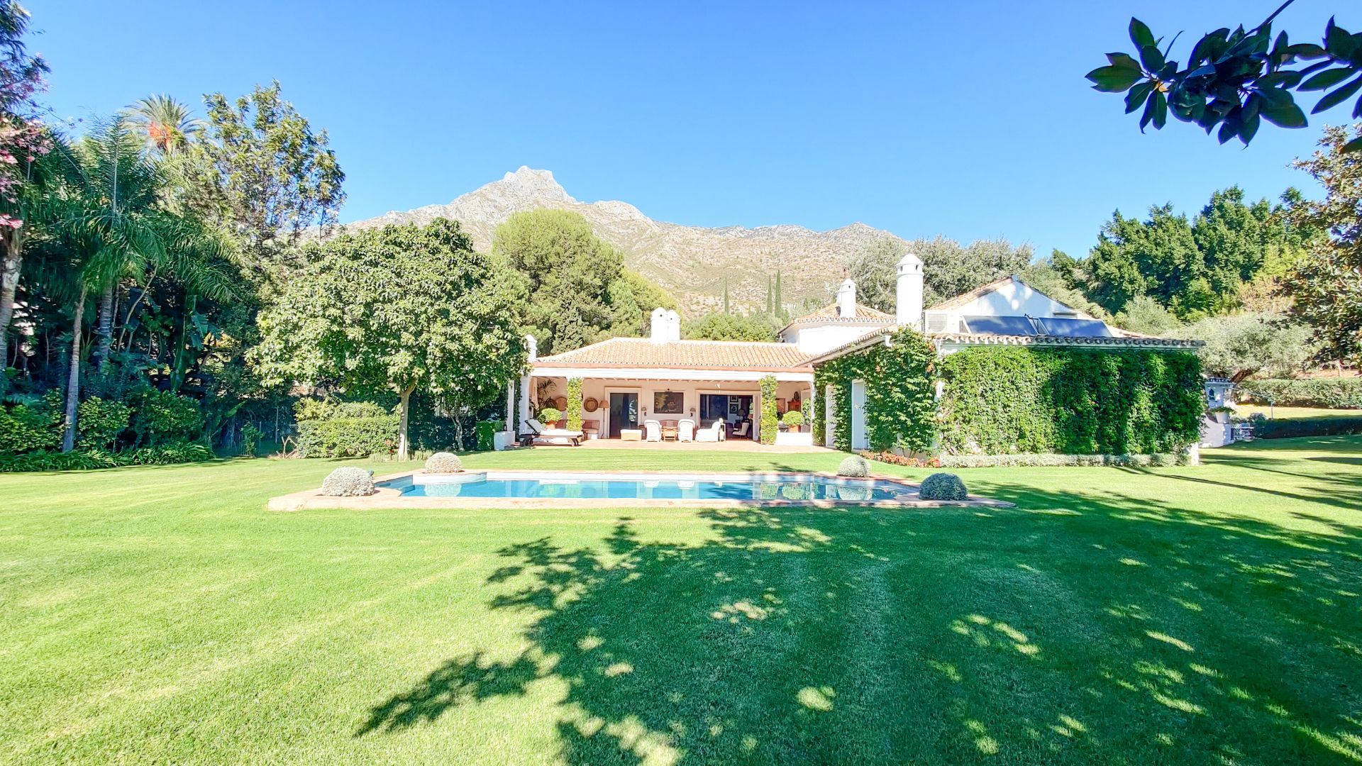 Marbella Golden Mile