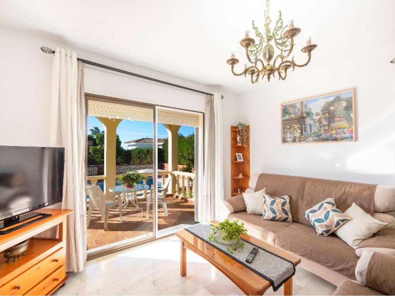 Casa de 3 Dormitorios en venta en Torremuelle, Benalmádena