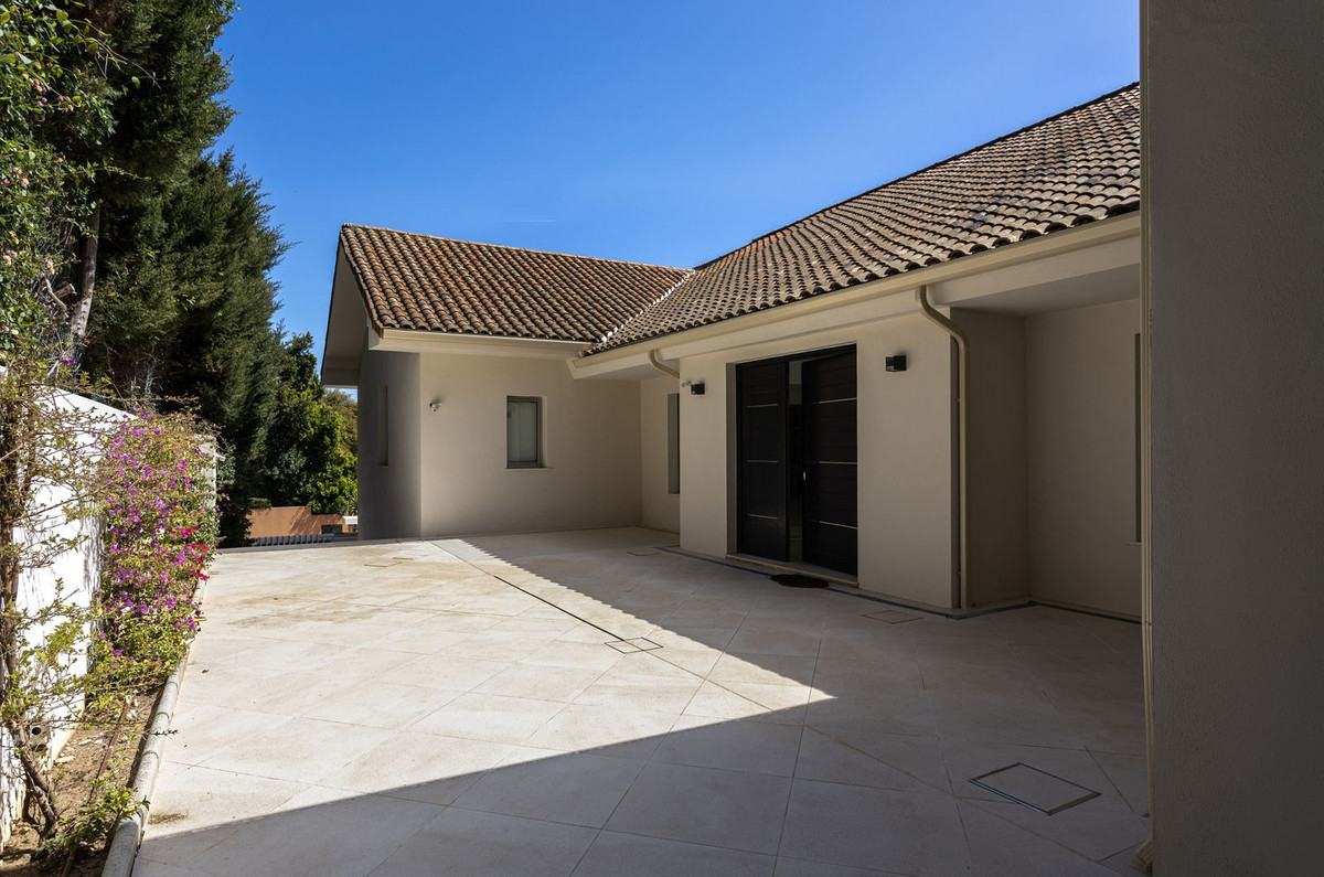Casa de 5 Dormitorios en venta en San Roque
