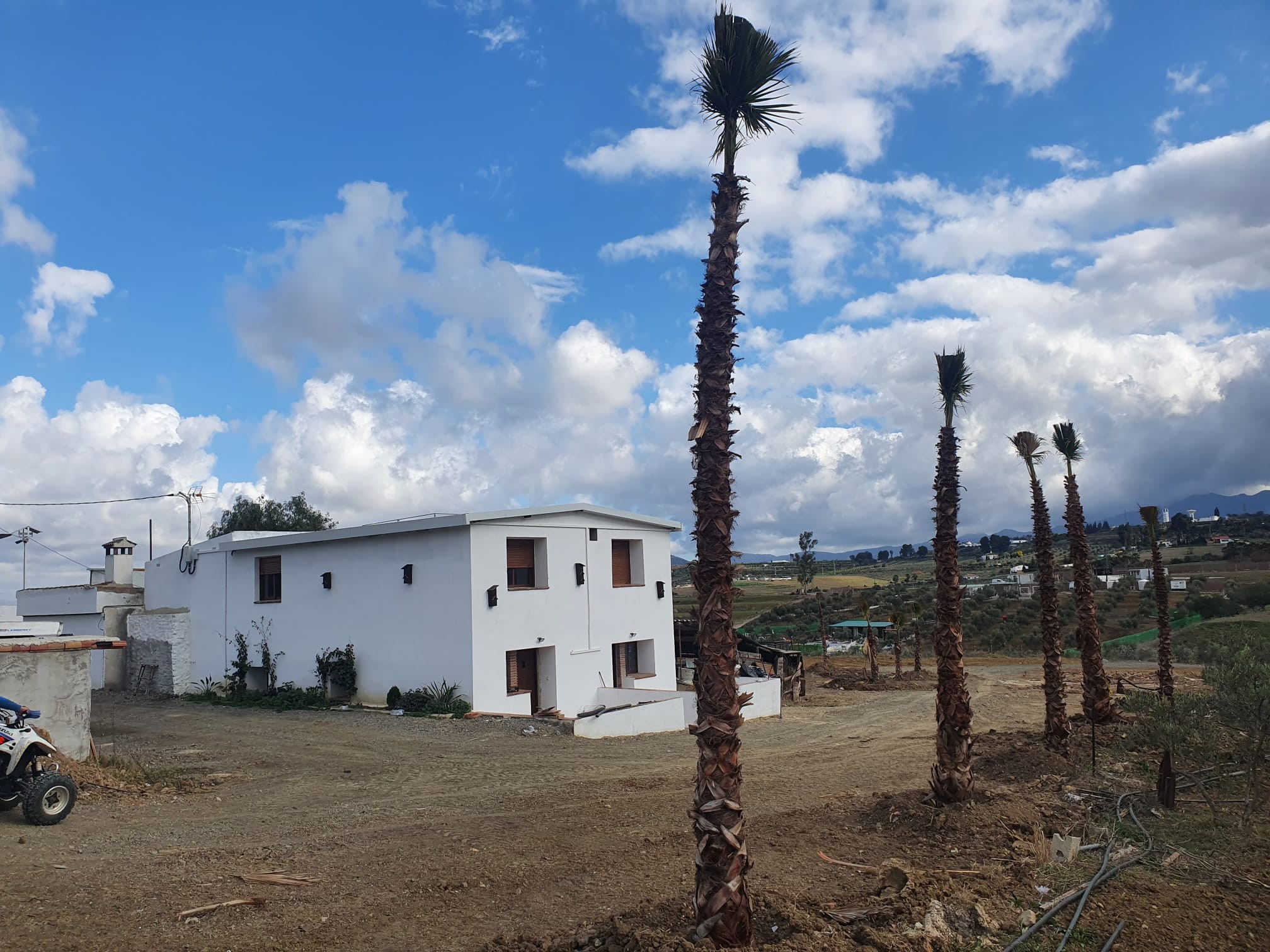 Finca de 5 Dormitorios y 5 Baños en venta en Cártama