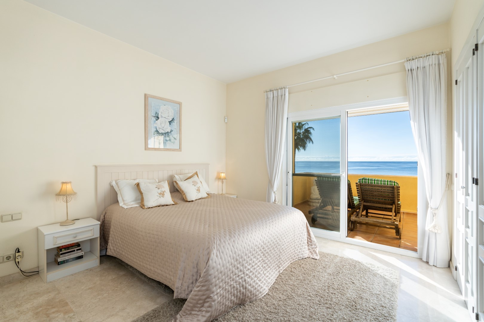 Piso de 3 Dormitorios y 3 Baños en venta en Río Real, Marbella