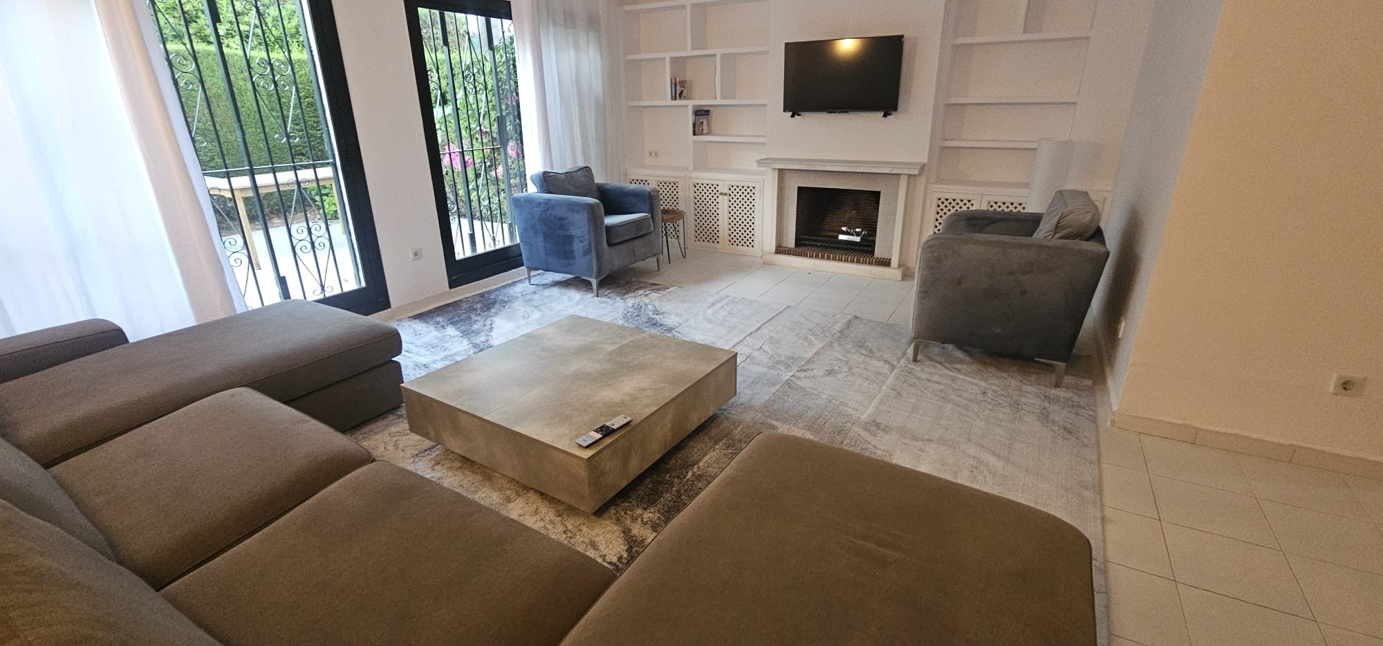 Casa Adosada de 3 Dormitorios y 2 Baños en venta en San Pedro de Alcántara