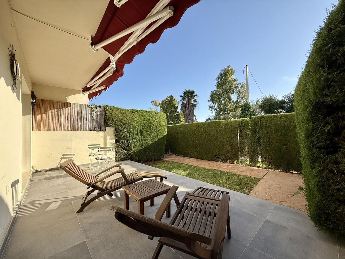 3 спални, 2 бани - Редова къща за продажба в Nueva Andalucia, Marbella