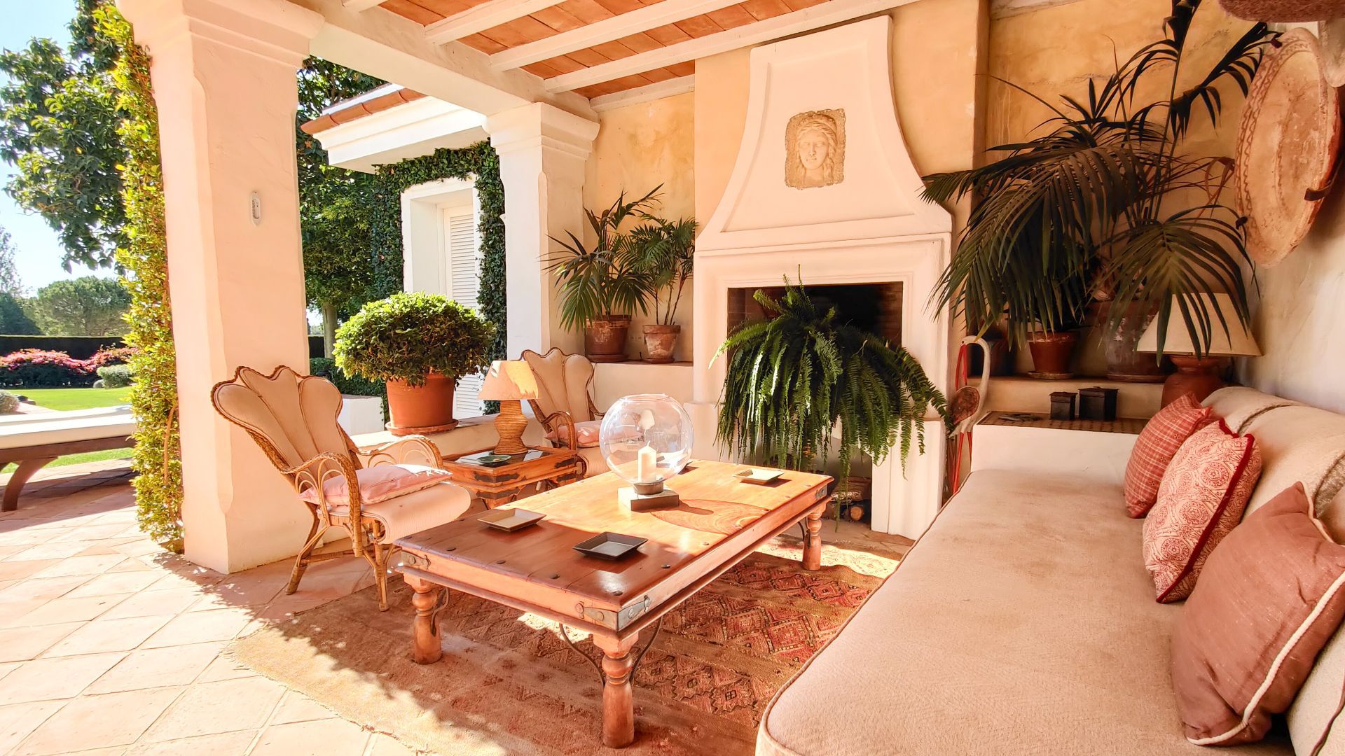 Casa de 4 Dormitorios en venta en Milla de Oro, Marbella