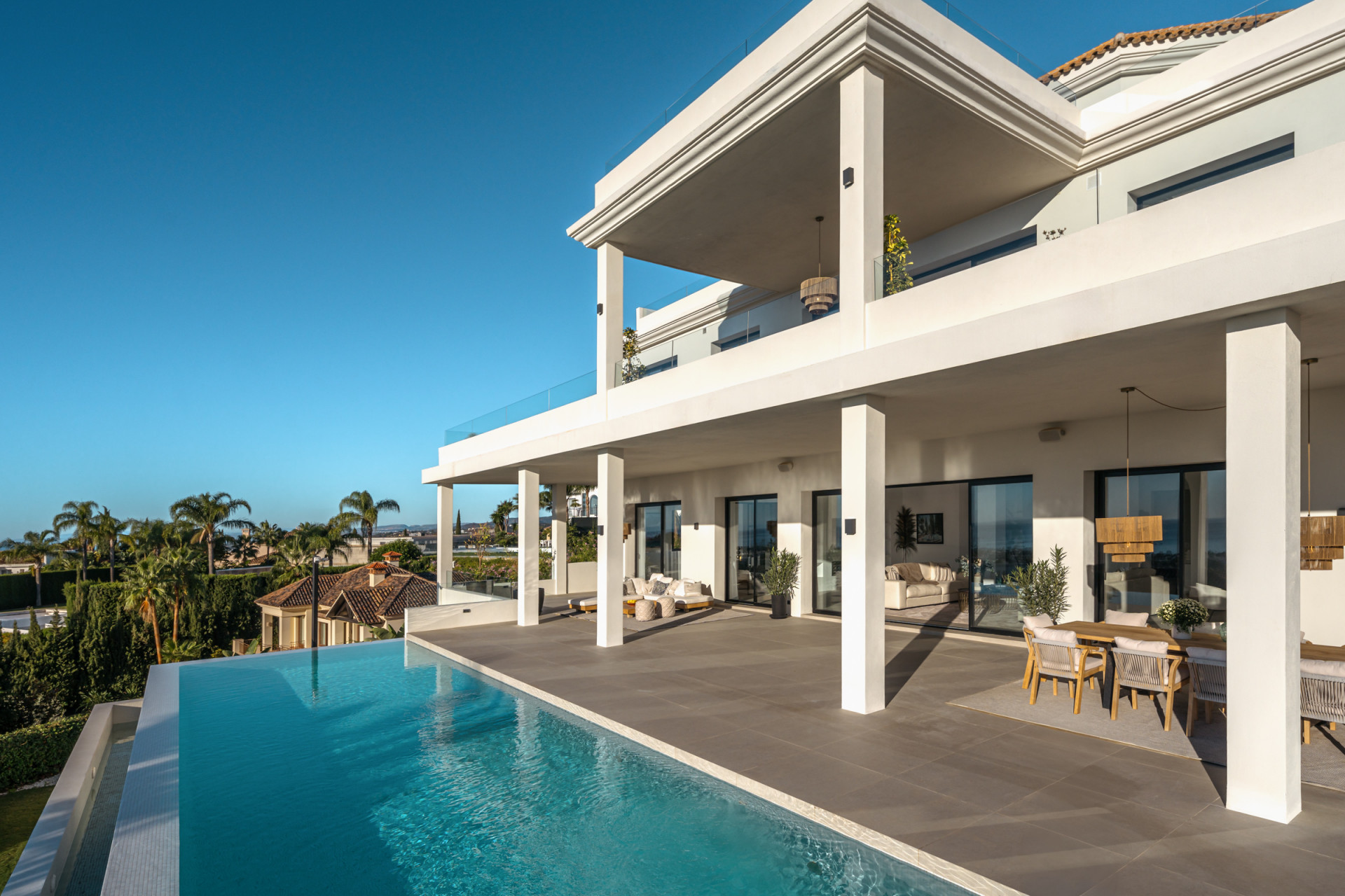 Casa de 8 Dormitorios y 9 Baños en venta en Los Flamingos, Benahavís
