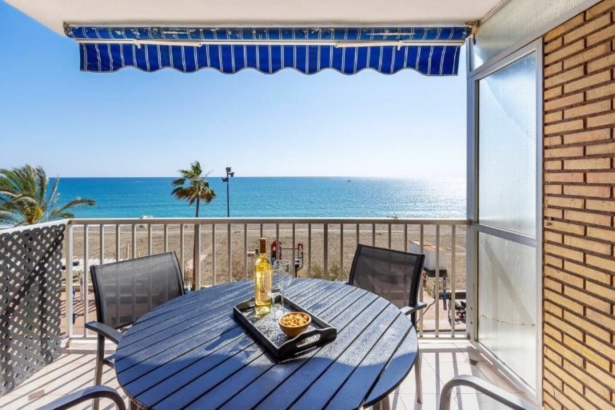 Piso de 2 Dormitorios en venta en Fuengirola