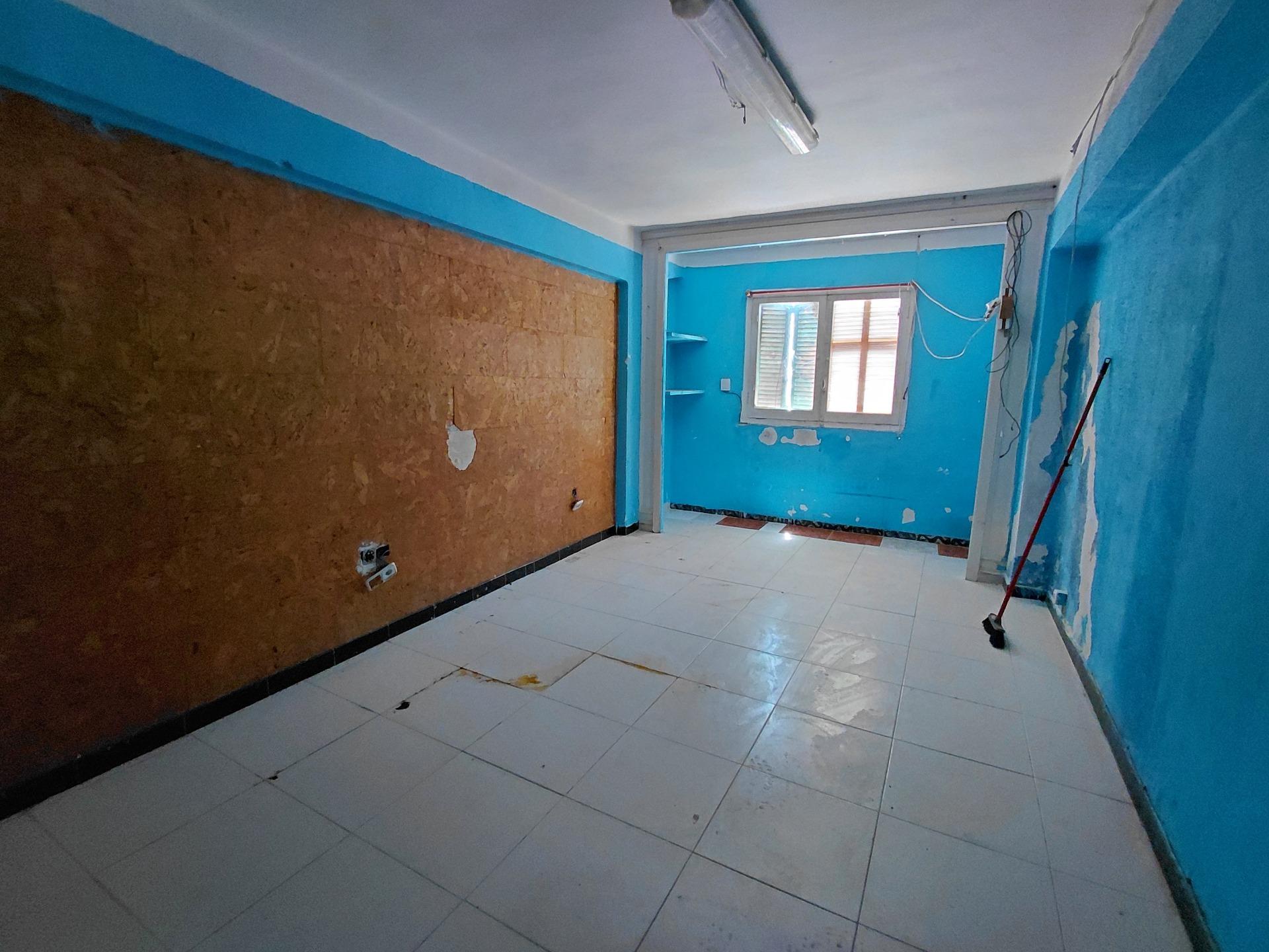 Piso de 3 Dormitorios y 1 Baño en venta en Llevant, Palma