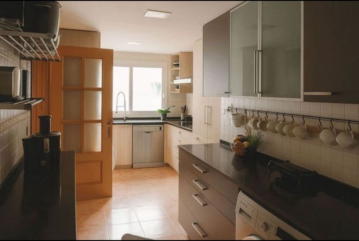 Piso de 2 Dormitorios en venta en Guadalmina Baja, San Pedro de Alcántara