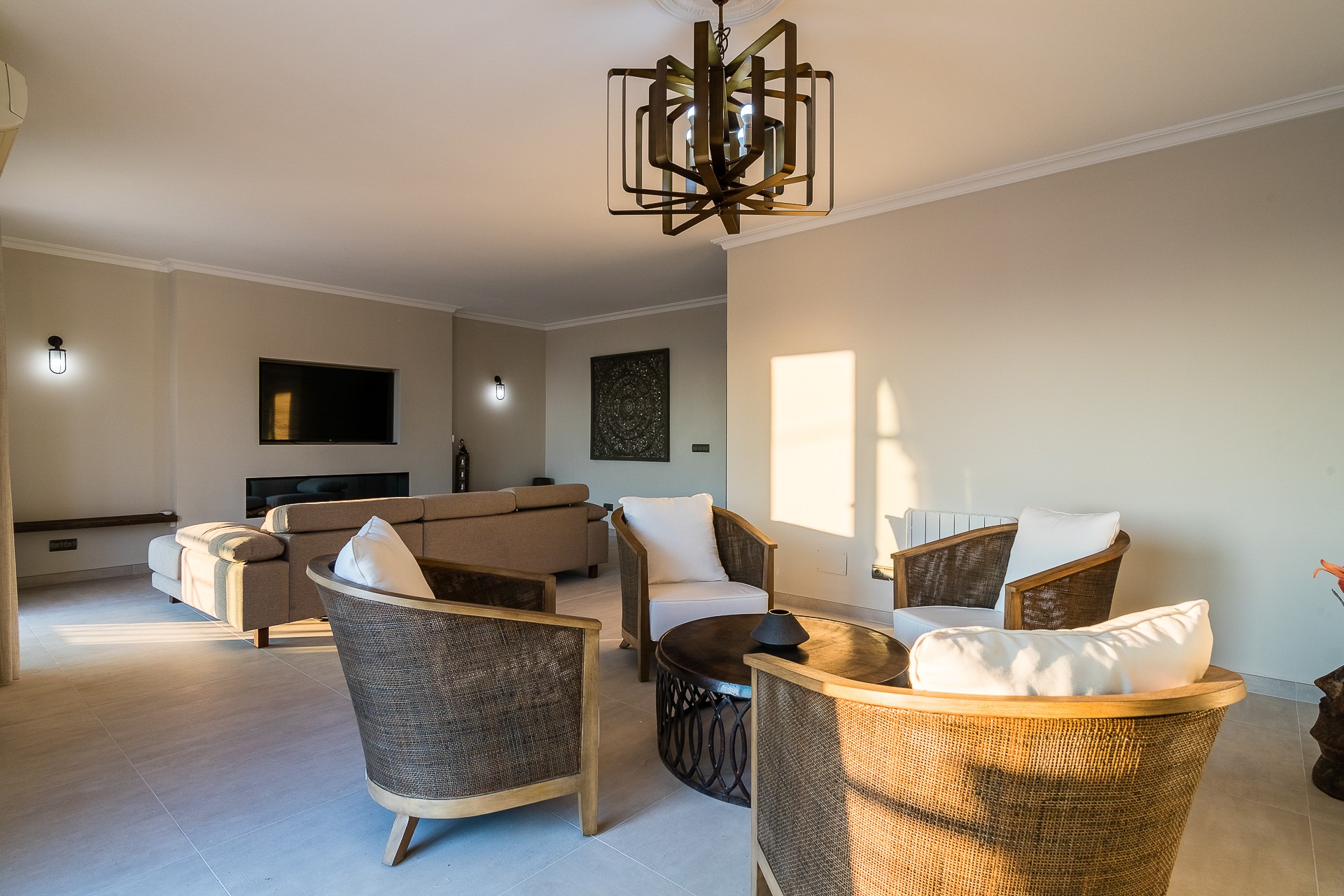 5 Slaapk., 5 Badk. - Villa te koop in Rio Real, Marbella