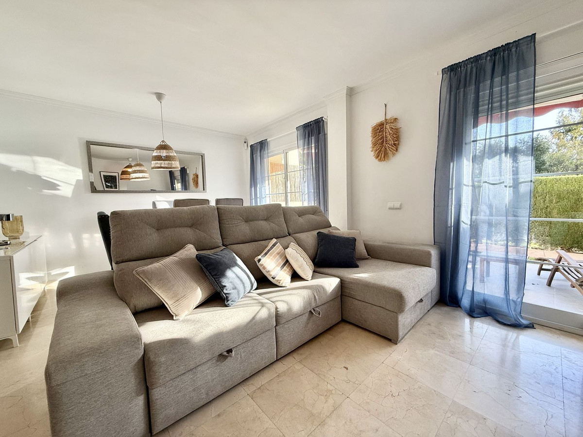3 спални, 2 бани - Редова къща за продажба в Nueva Andalucia, Marbella