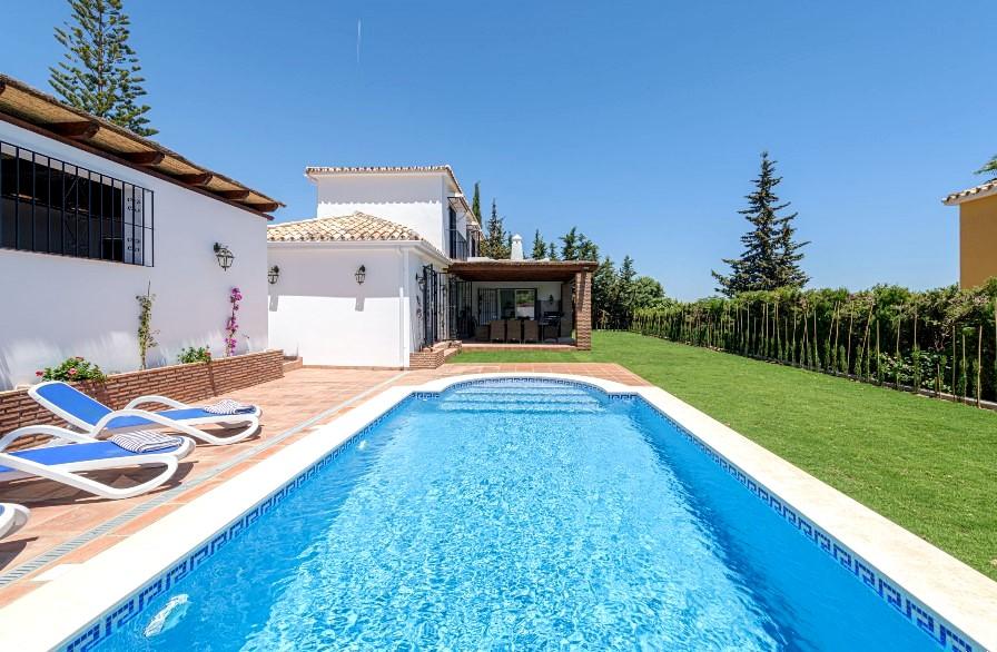 Casa de 4 Dormitorios en venta en Mijas Pueblo