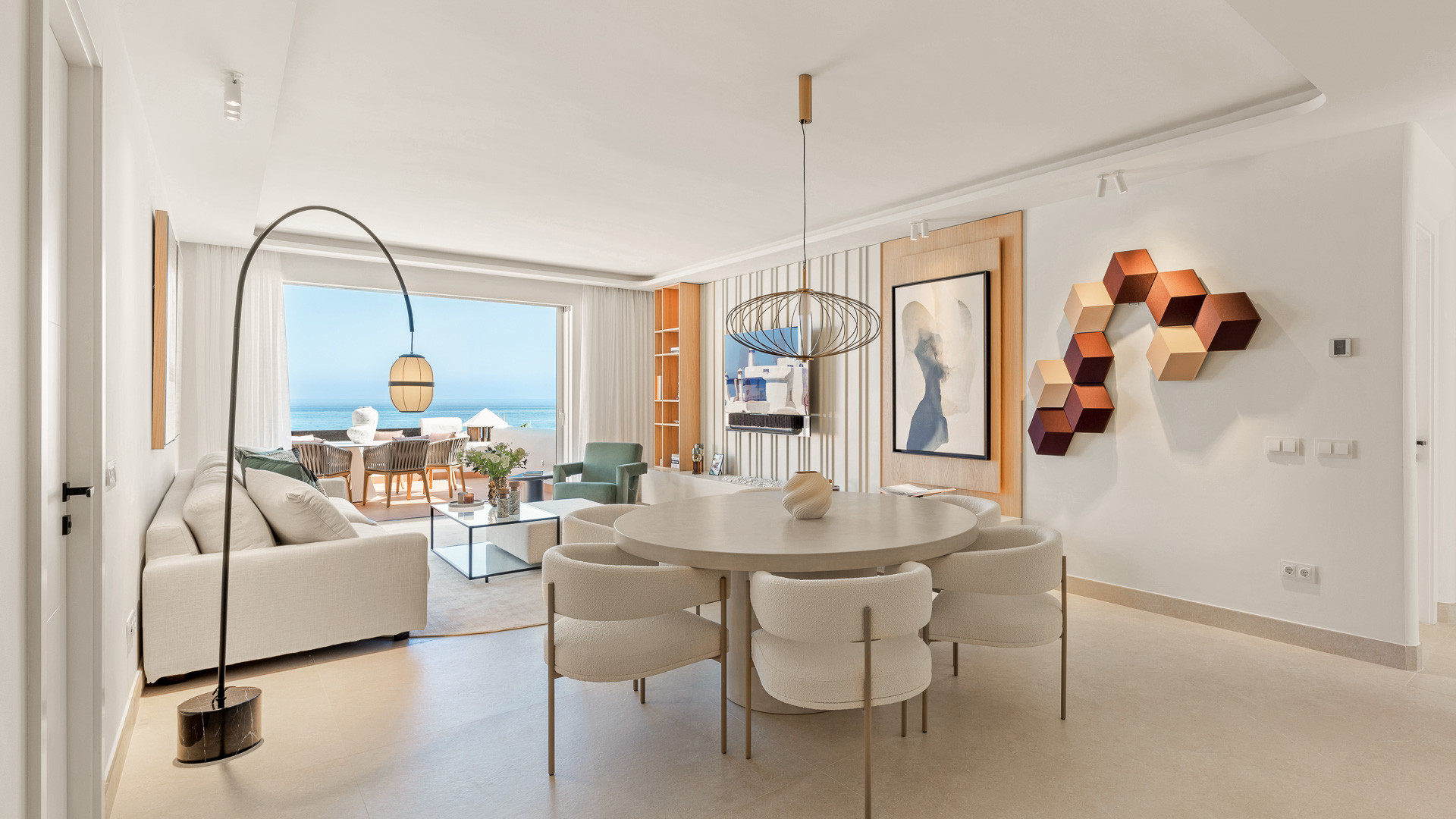 Ático de 3 Dormitorios y 3 Baños en venta en Nueva Milla de Oro, Estepona