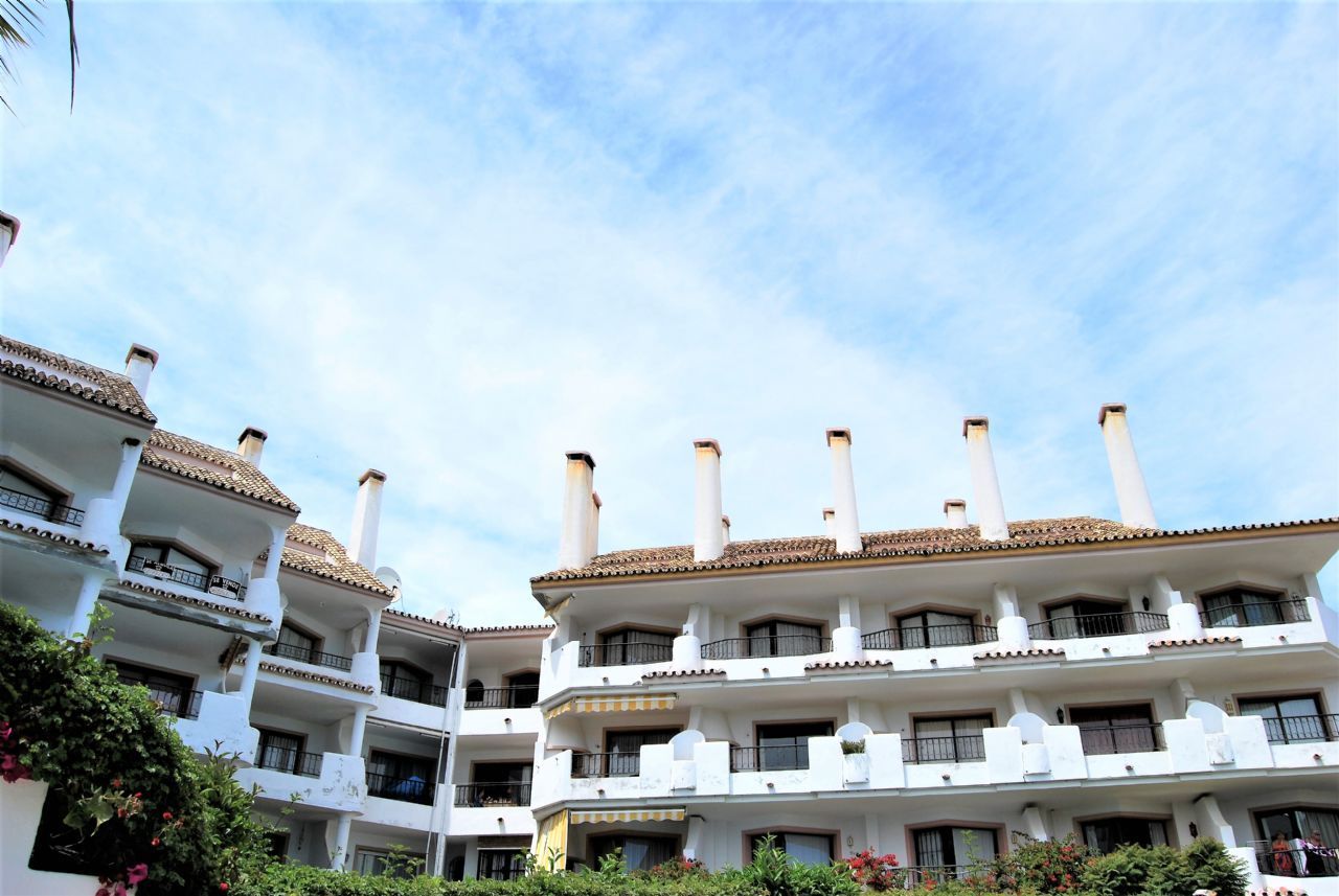 Ático de 3 Dormitorios en venta en El Rosario, Marbella