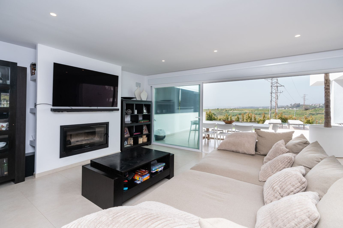 Casa de 3 Dormitorios en venta en Estepona