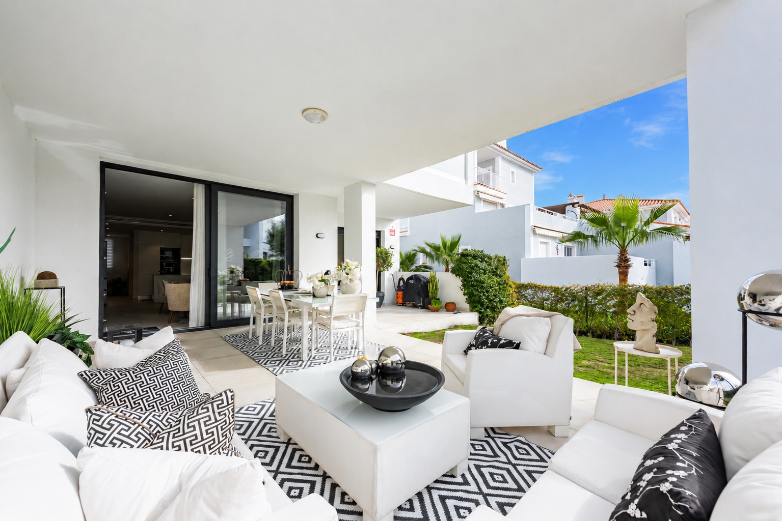 El Paraiso, Estepona