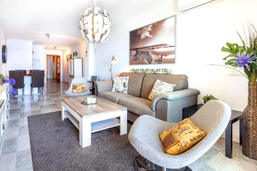 Piso de 2 Dormitorios en venta en Fuengirola