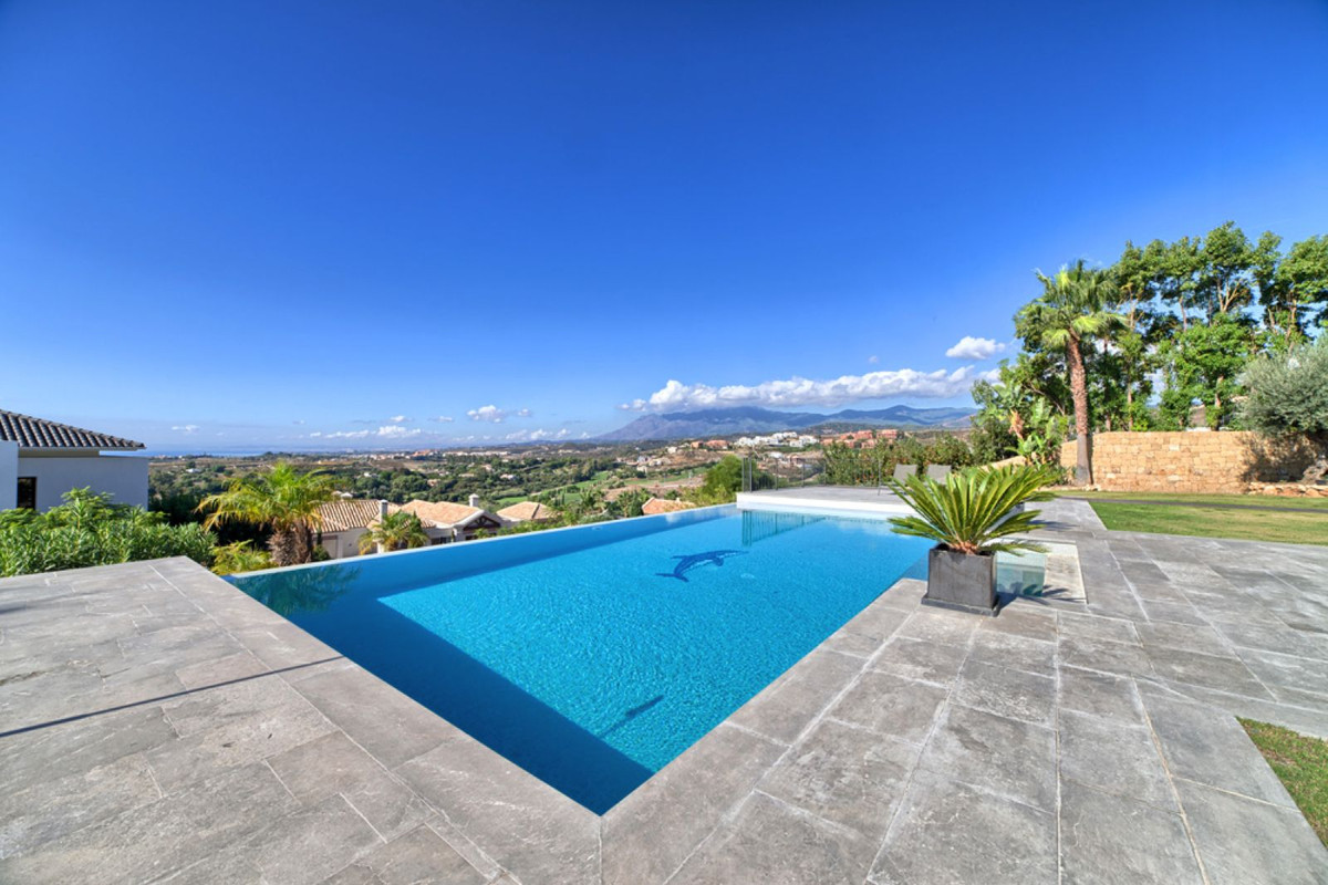 6 кровать Вилла для продажи в Los Flamingos, Benahavis