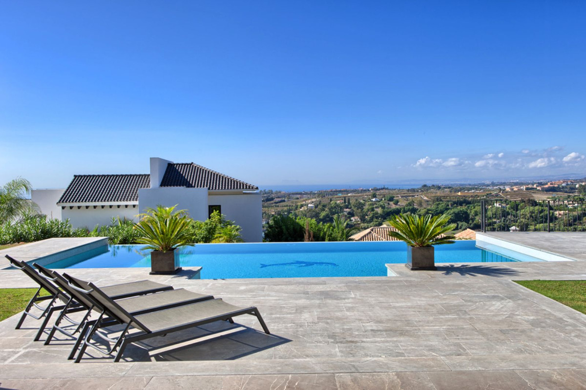 6 кровать Вилла для продажи в Los Flamingos, Benahavis
