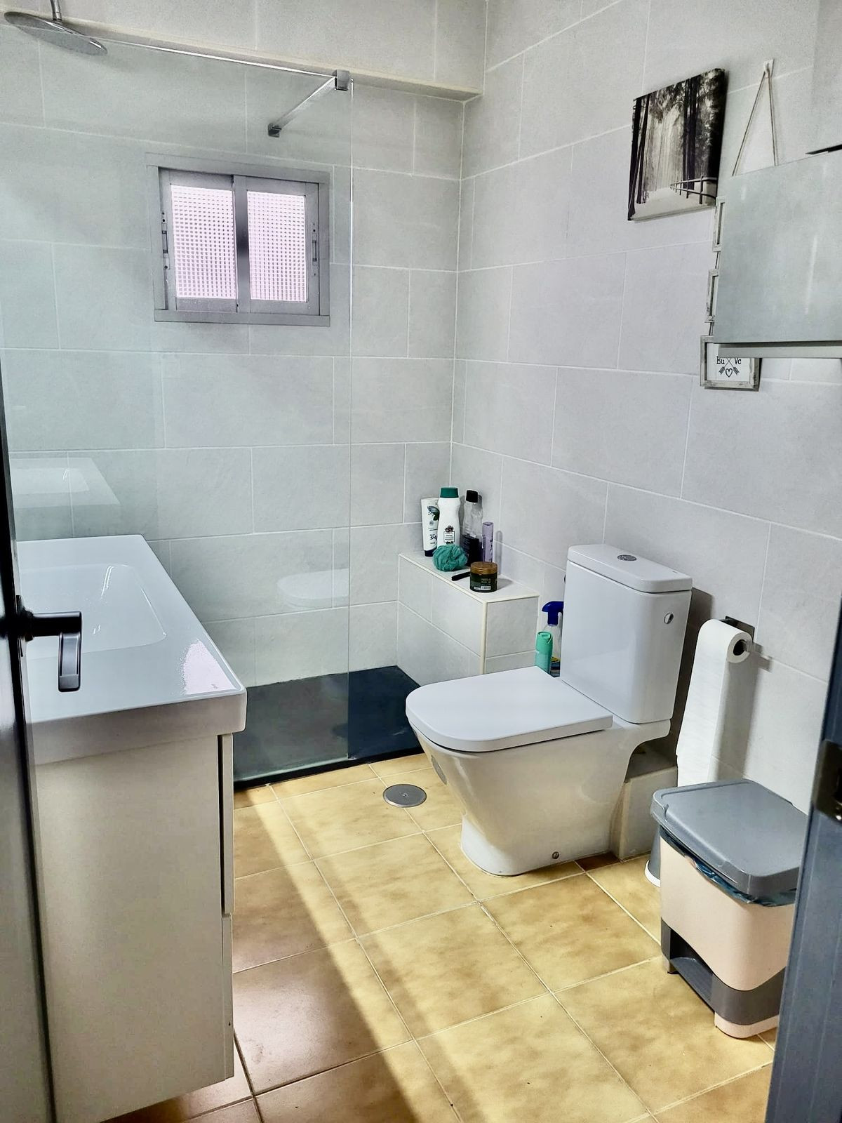 Piso de 3 Dormitorios y 1 Baño en venta en Marbella