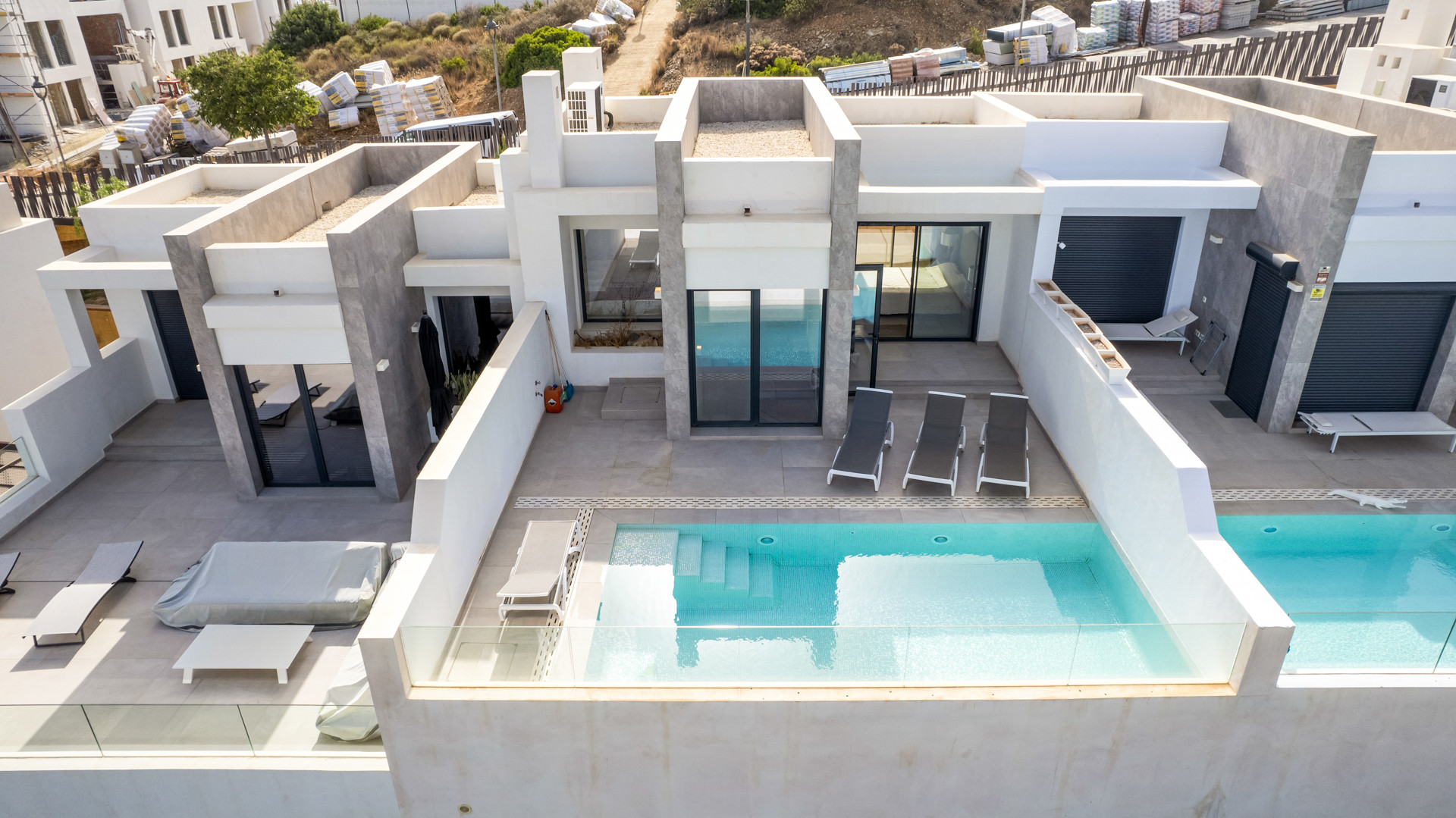 Casa Adosada de 3 Dormitorios y 4 Baños en venta en Marbella Centro