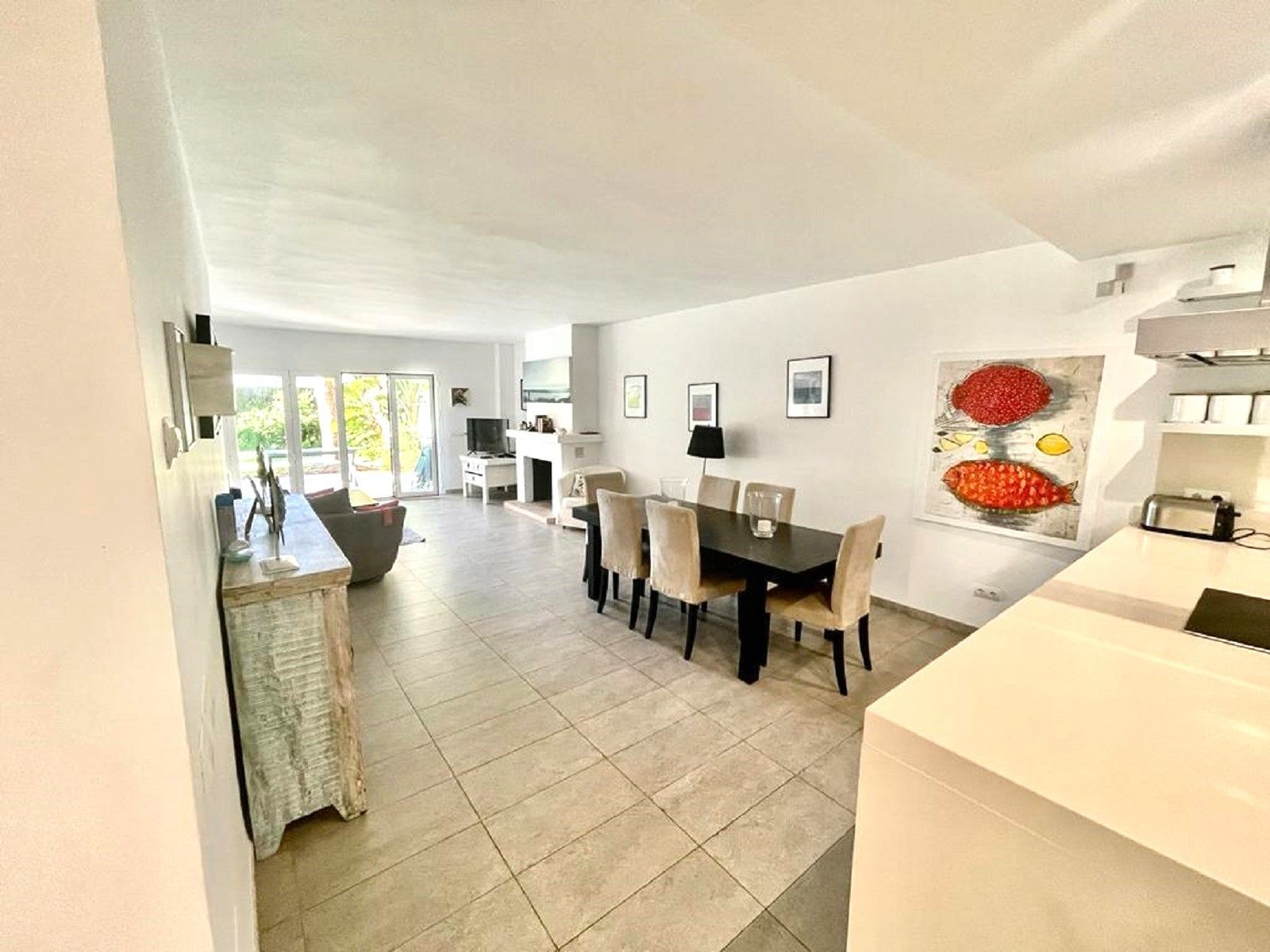 Piso de 4 Dormitorios y 2 Baños en venta en San Pedro de Alcántara