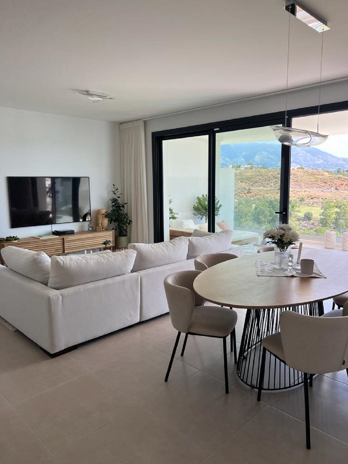 Piso de 2 Dormitorios en venta en La Cala de Mijas