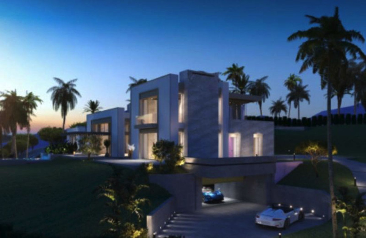 Casa de 7 Dormitorios en venta en Marbella