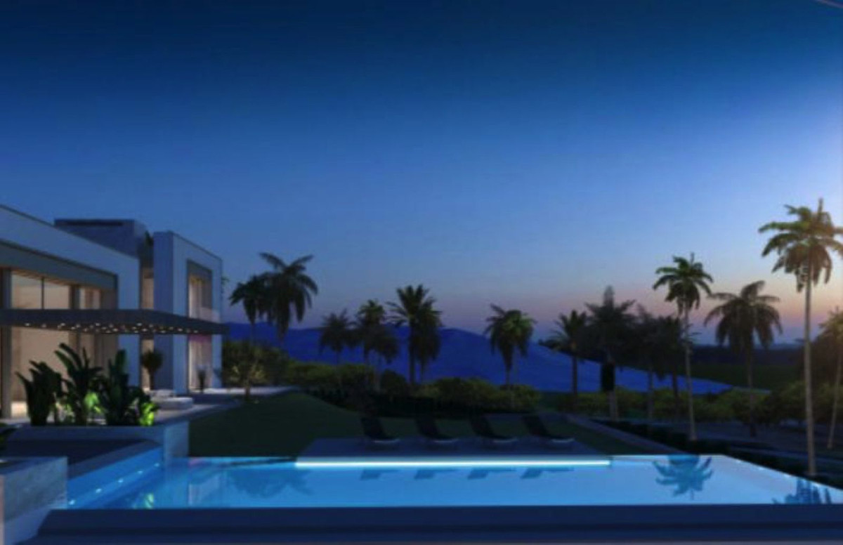 Casa de 7 Dormitorios en venta en Marbella