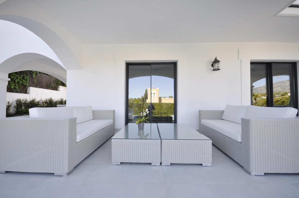 Casa de 6 Dormitorios en venta en Marbella Centro