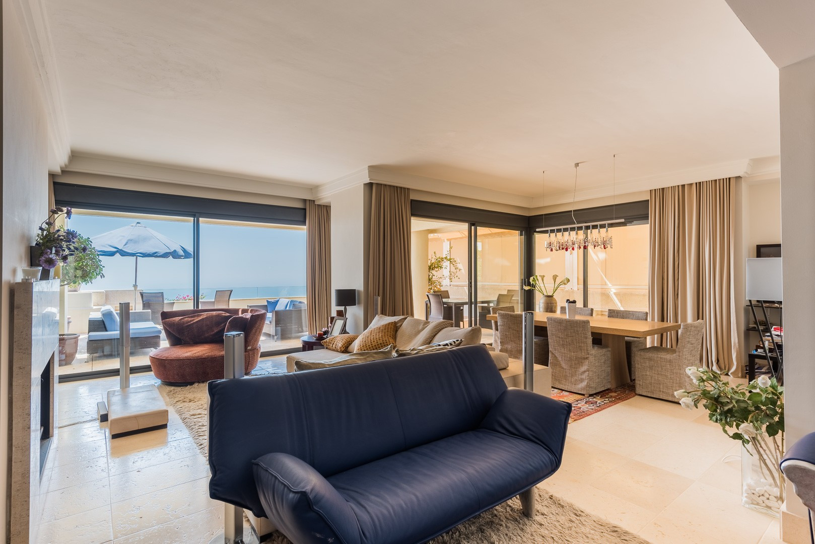 Ático de 3 Dormitorios en venta en Los Monteros, Marbella