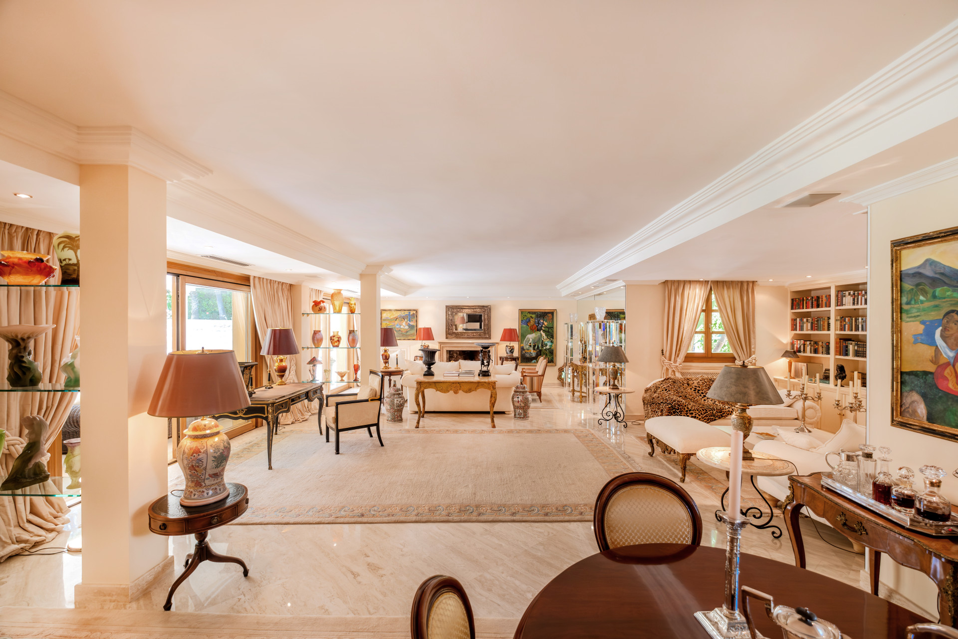 Casa de 4 Dormitorios y 4 Baños en venta en Nueva Andalucía