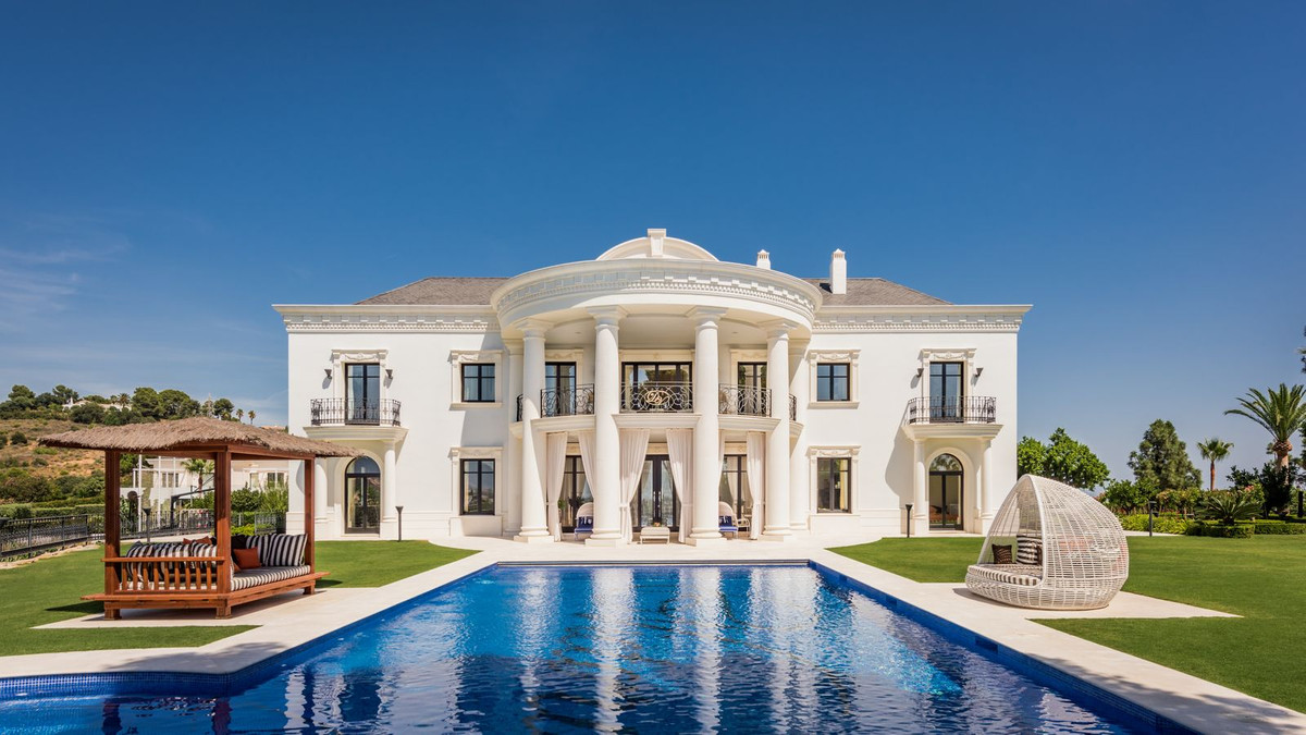 Las Chapas, Marbella
