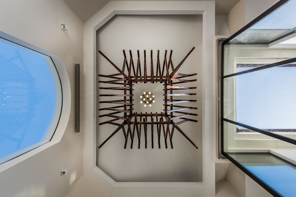 Casa de 6 Dormitorios en venta en La Quinta, Benahavís