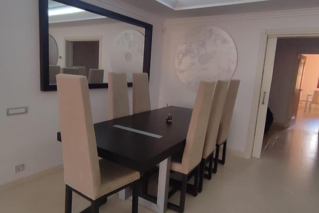 Piso de 3 Dormitorios y 3 Baños en venta en La Alqueria, Estepona