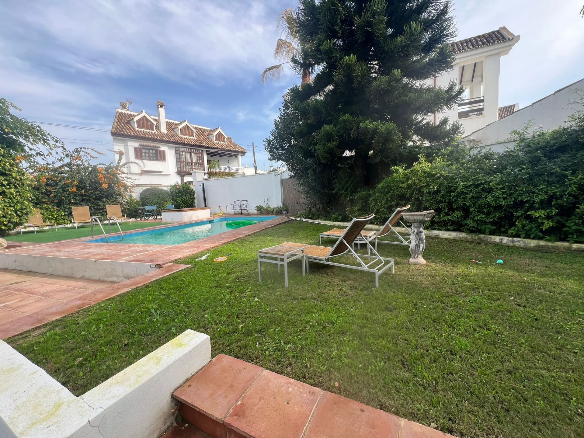 Casa de 4 Dormitorios y 3 Baños en venta en Puerto Banús, Marbella