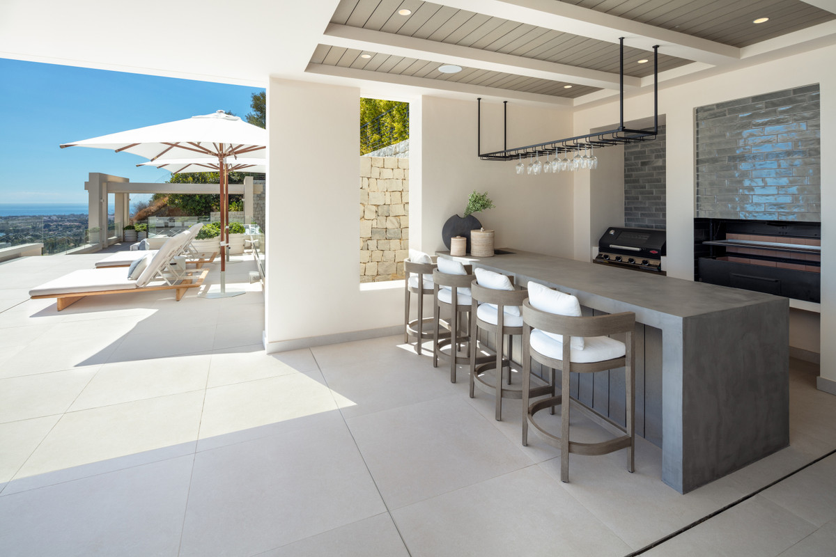 Casa de 6 Dormitorios en venta en Benahavís Pueblo