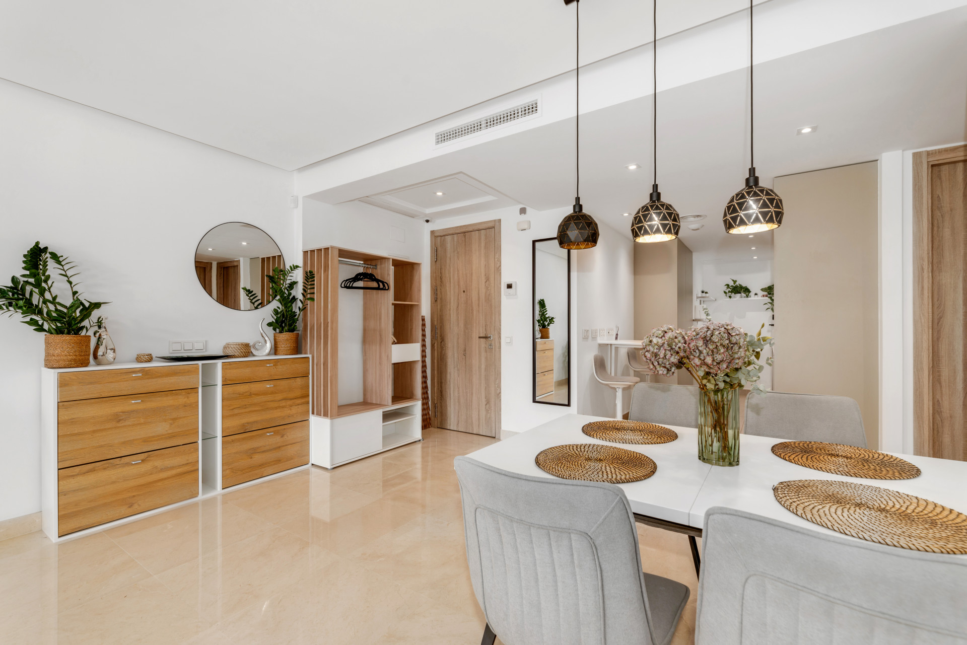 2 Bed, 2 Bath - Apartment for Sale in Nueva Andalucia, Marbella