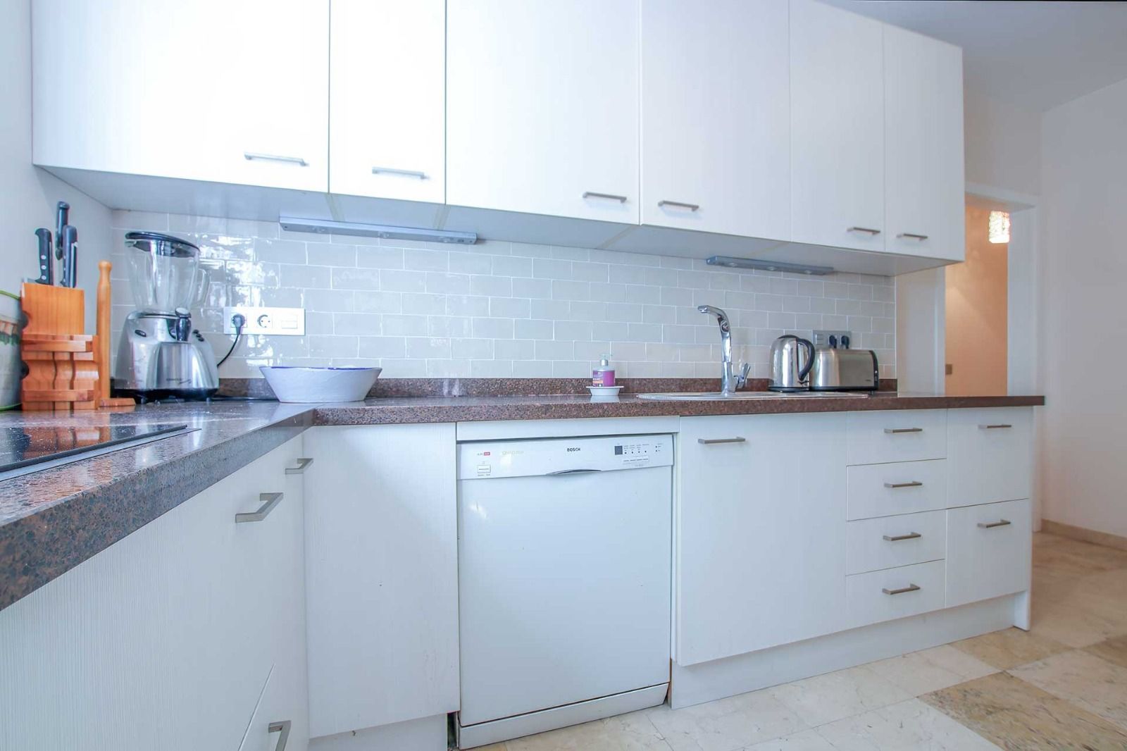 Casa de 5 Dormitorios en venta en Nueva Andalucía