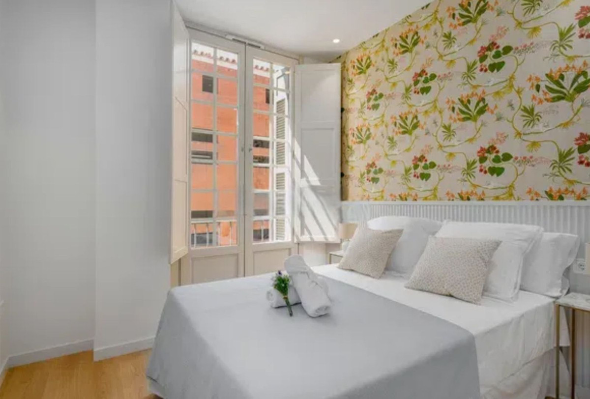 Ático de 3 Dormitorios y 2 Baños en venta en Málaga