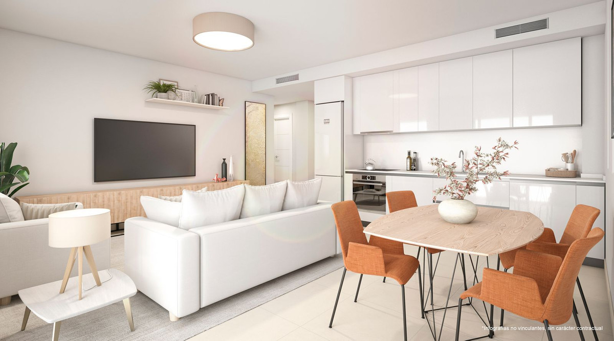 Piso de 2 Dormitorios y 2 Baños en venta en Benalmádena