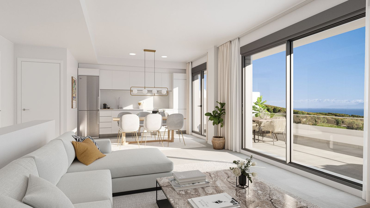 Casa Adosada de 3 Dormitorios en venta en Manilva