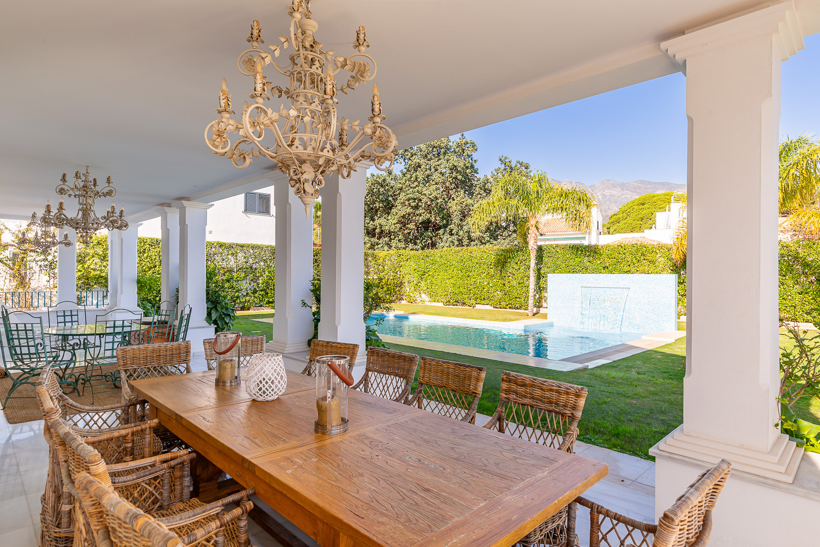 Casa de 13 Dormitorios en venta en Marbella