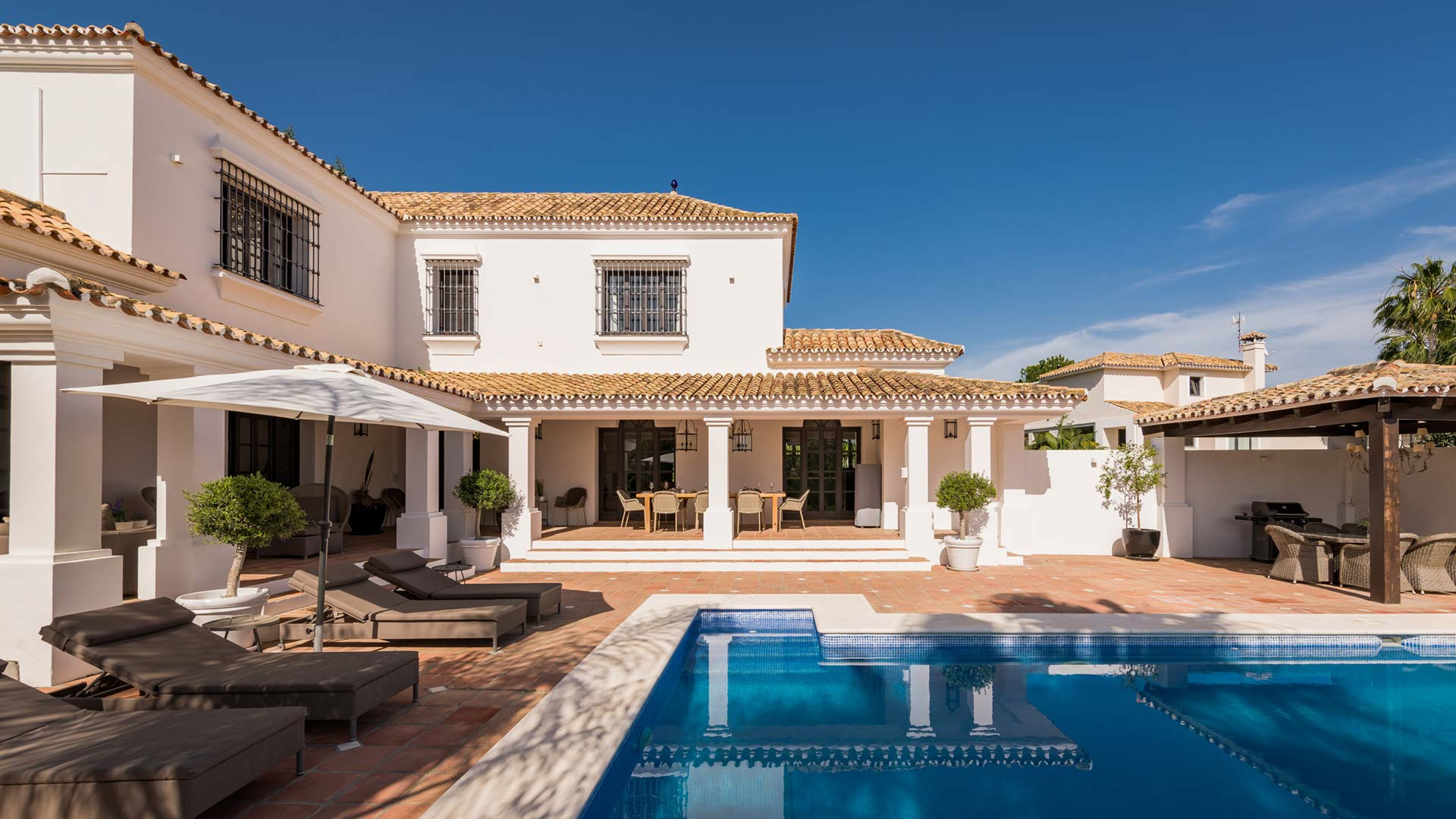 Casa de 4 Dormitorios en venta en Nueva Andalucía, Marbella