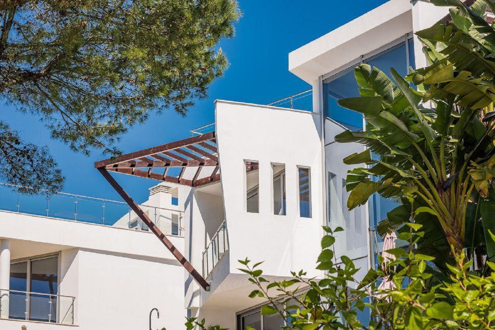 Casa Adosada de 3 Dormitorios en venta en Marbella